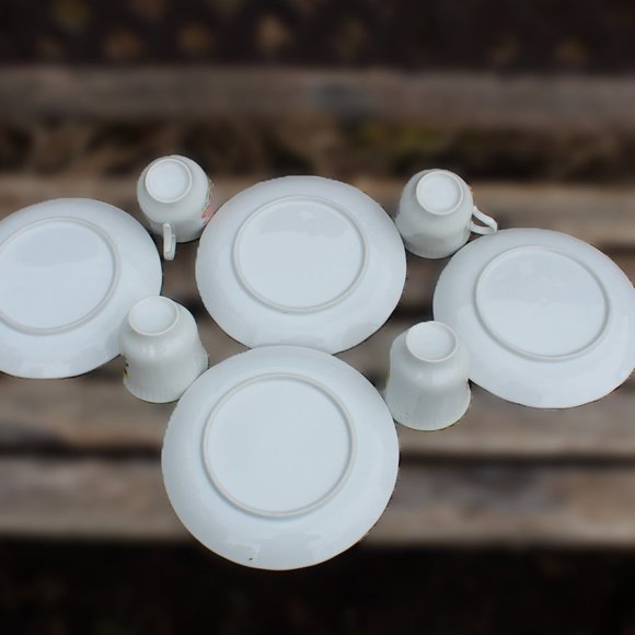 1950s MCM Vintage Flower Coffee Tea Mug Matching Plate Complete Set of 4 - Picture 16 of 16